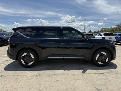2026 Kia EV9 Wind