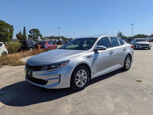 2016 Kia Optima LX