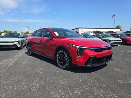 Currant Red 2026 Kia K4 GT-LINE