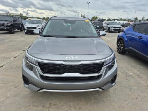 2023 Kia Seltos S