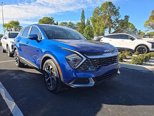 2025 Kia Sportage EX