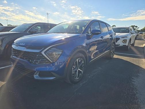 2025 Kia Sportage EX