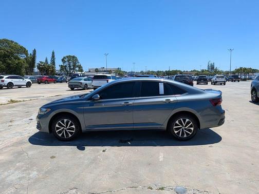Platinum Gray Metallic 2024 Volkswagen Jetta 1.5T S