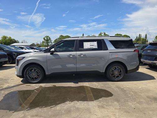 Ceramic Silver 2026 Kia Carnival Hybrid EX