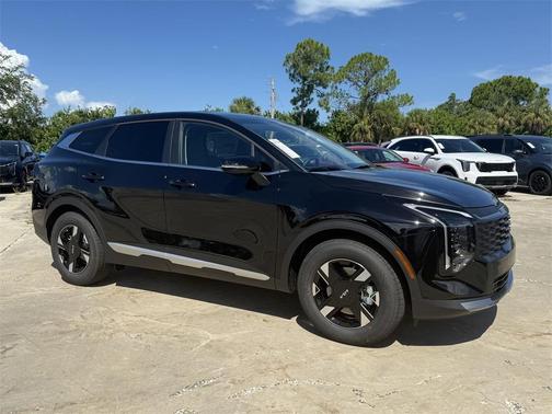2026 Kia Sportage LX