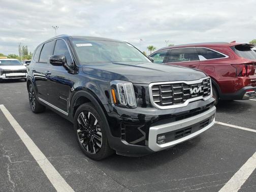 Ebony Black 2024 Kia Telluride SX