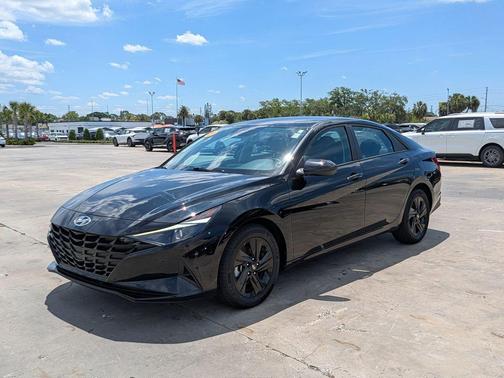 Onyx Black 2023 Hyundai ELANTRA SEL