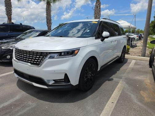 Snow White Pearl 2024 Kia Carnival SX Prestige