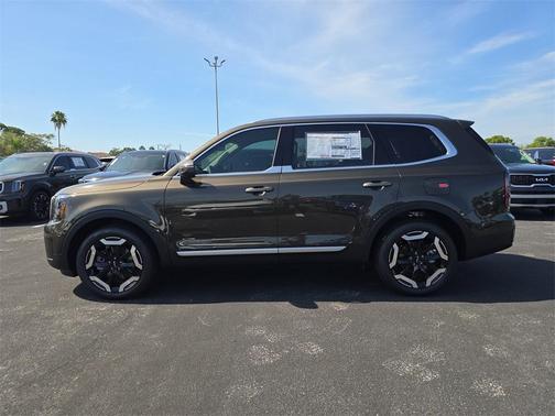 2025 Kia Telluride EX