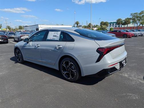 2025 Kia K5 GT-Line