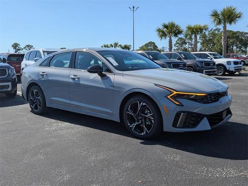 2025 Kia K5 GT-Line