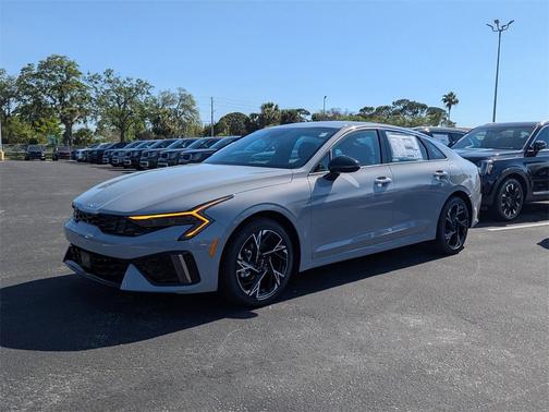 2025 Kia K5 GT-Line