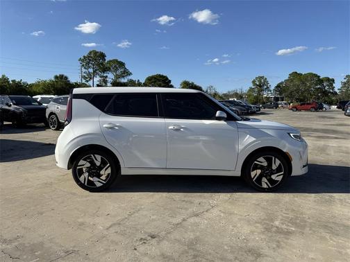 2025 Kia Soul GT-Line 2.0L
