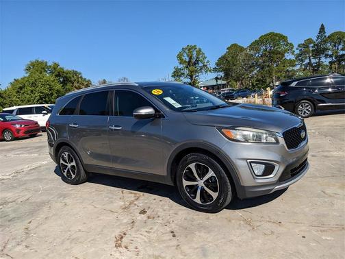 2016 Kia Sorento EX