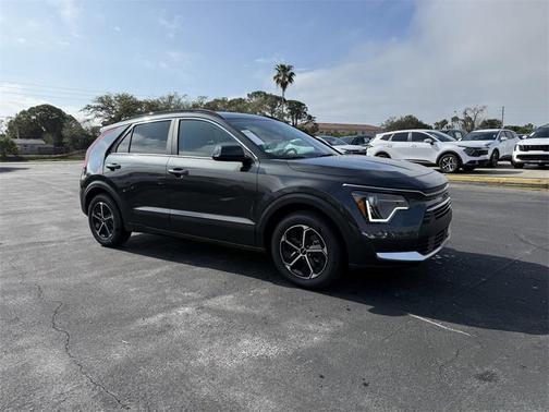 2025 Kia Niro EX