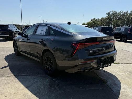 2026 Kia K5 LXS