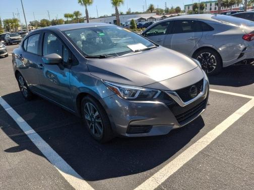 2021 Nissan Versa 1.6 SV