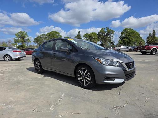 2021 Nissan Versa 1.6 SV