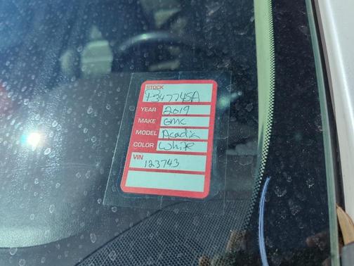 2019 GMC Acadia Denali