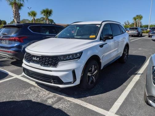2022 Kia Sorento S