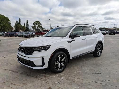 2022 Kia Sorento S