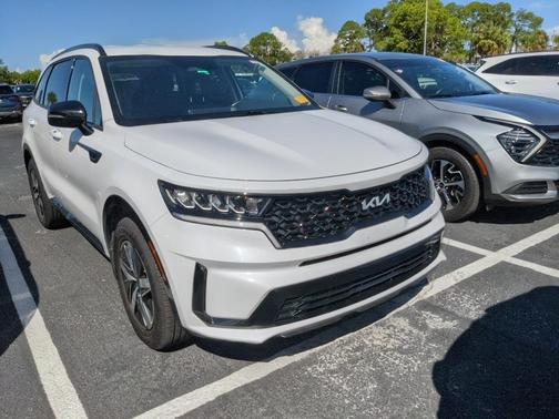 2022 Kia Sorento S