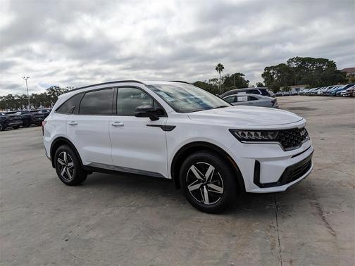 2022 Kia Sorento S