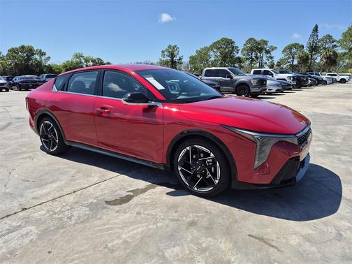 2025 Kia K4 GT-Line