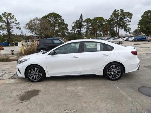 2022 Kia Forte GT-Line