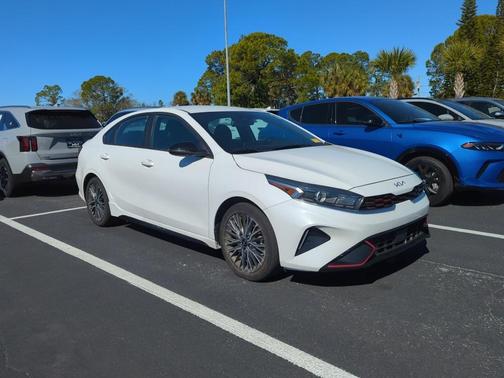 2022 Kia Forte GT-Line