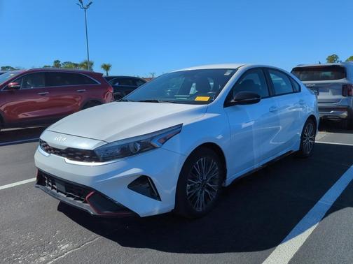 2022 Kia Forte GT-Line