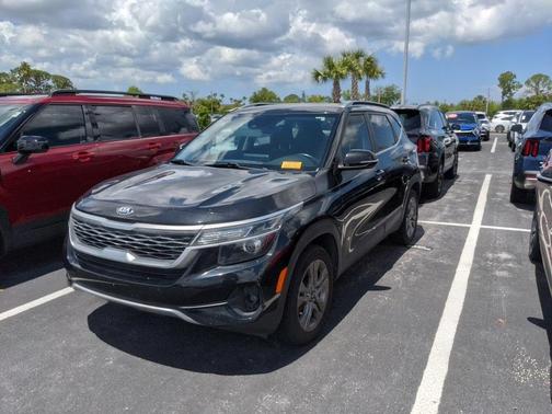2021 Kia Seltos S