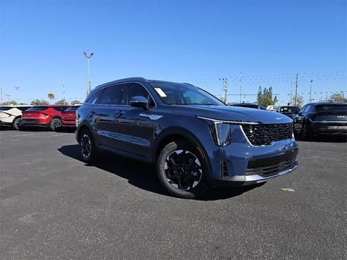 2025 Kia Sorento S