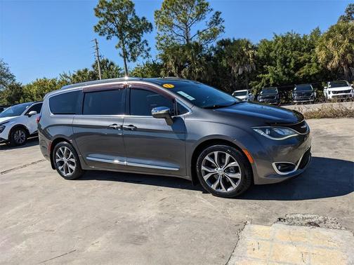 2017 Chrysler Pacifica Limited