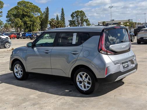 2025 Kia Soul LX