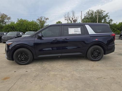 2026 Kia Carnival LX