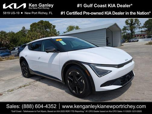 Glacier White Pearl 2025 Kia EV6 Wind
