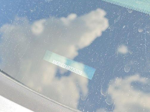 Steel Gray 2024 Kia Sportage LX