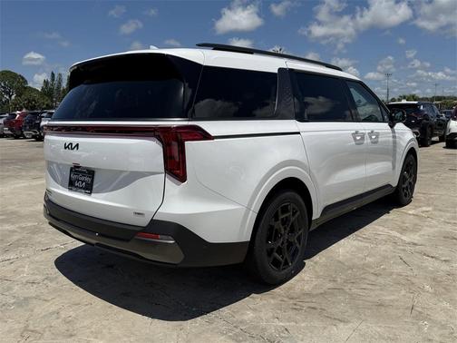 2025 Kia Carnival Hybrid SX