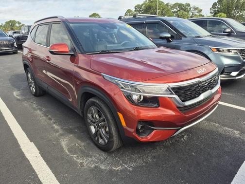2022 Kia Seltos S