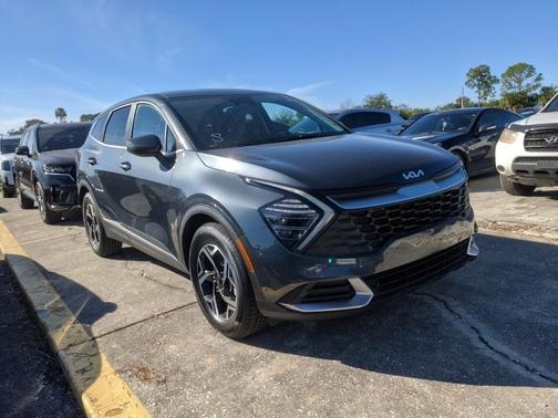 2024 Kia Sportage LX