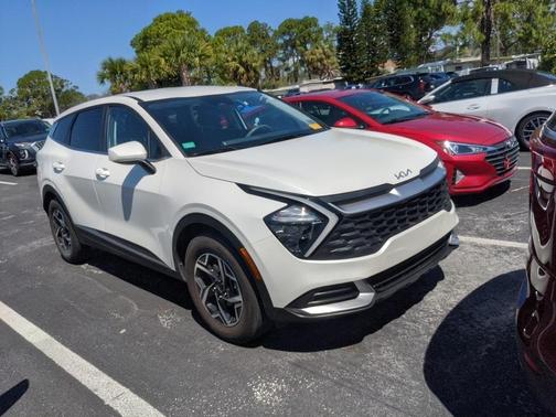 2023 Kia Sportage LX