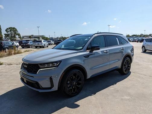 2022 Kia Sorento SX