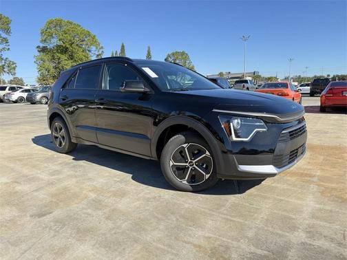 2025 Kia Niro EX