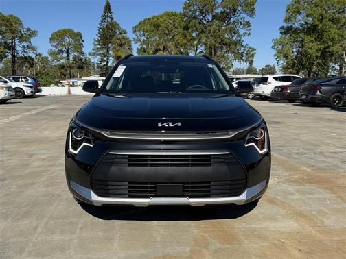 2025 Kia Niro EX