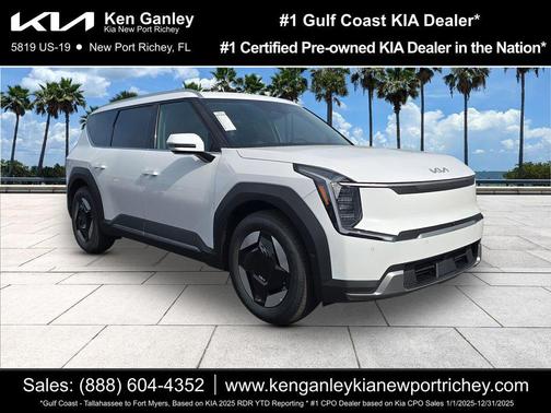 Glacial White Pearl 2026 Kia EV9 Wind