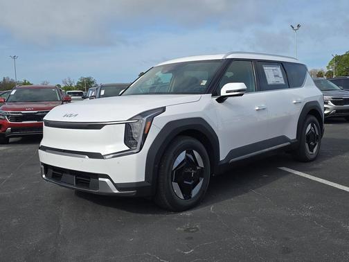 2026 Kia EV9 Wind
