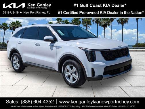 Glacial White Pearl 2025 Kia Sorento LX