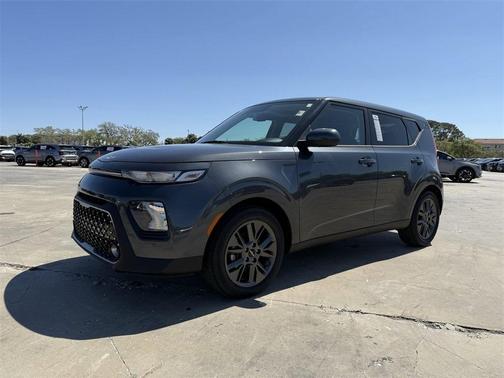 2022 Kia Soul EX