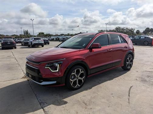 2024 Kia Niro EX Touring